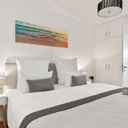 Horizont- Direkt Am Wasser, Hafenblick, Fahrstuhl, Sauna, Ueberdachter Balkon Olpenitz Bagian luar foto