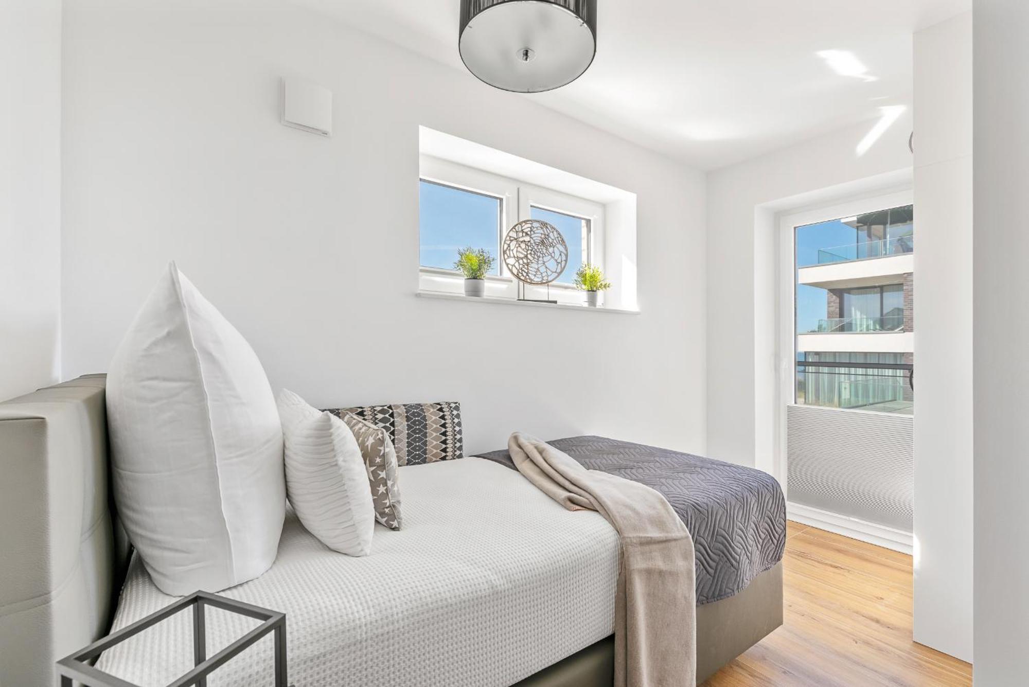 Horizont- Direkt Am Wasser, Hafenblick, Fahrstuhl, Sauna, Ueberdachter Balkon Olpenitz Bagian luar foto