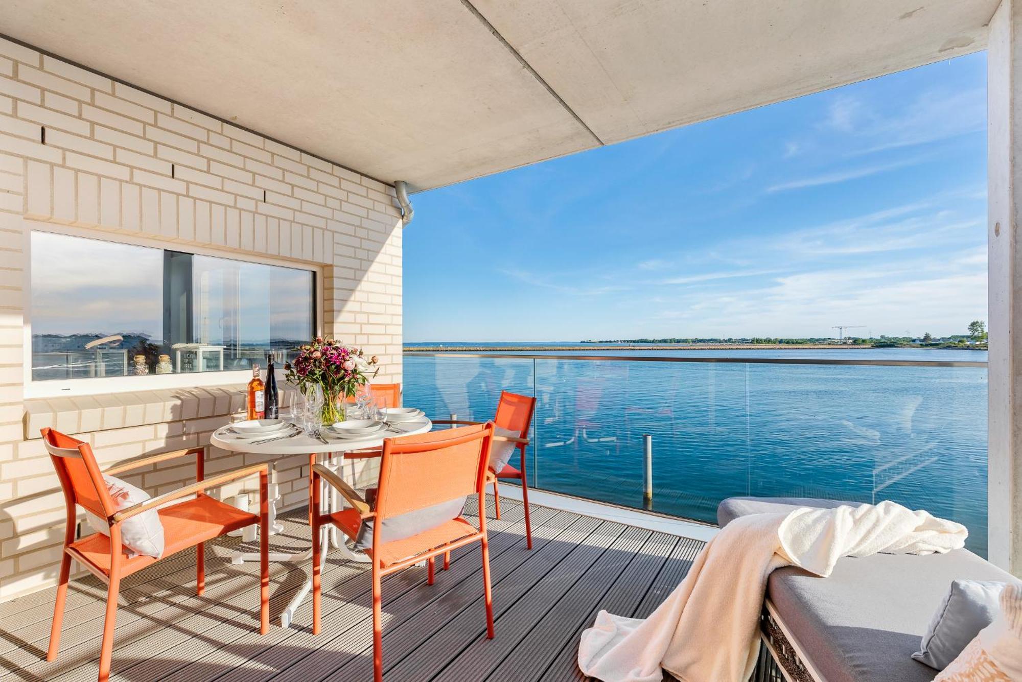 Horizont- Direkt Am Wasser, Hafenblick, Fahrstuhl, Sauna, Ueberdachter Balkon Olpenitz Bagian luar foto